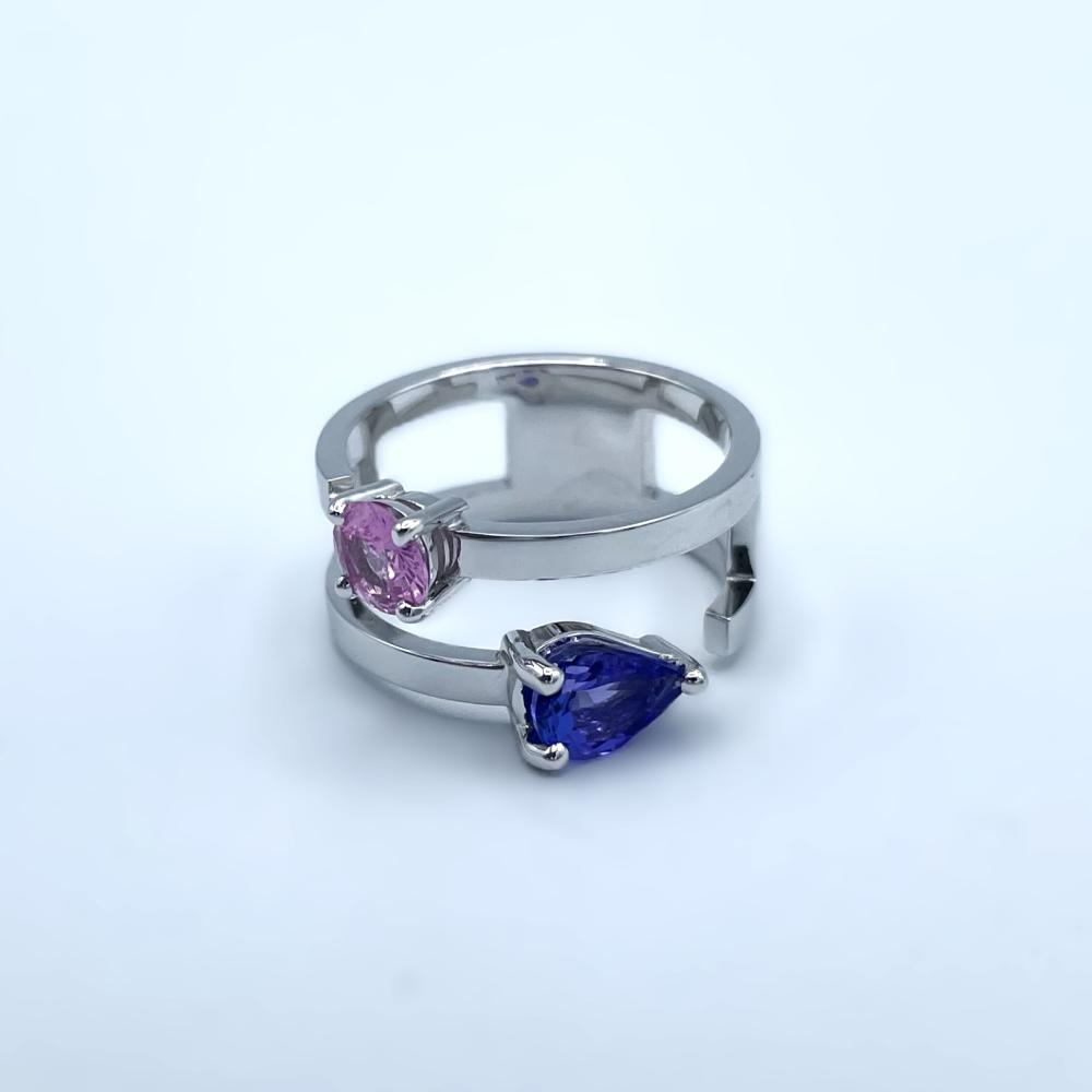 Bague or blanc Toi & Moi saphirs taille brillant et navette