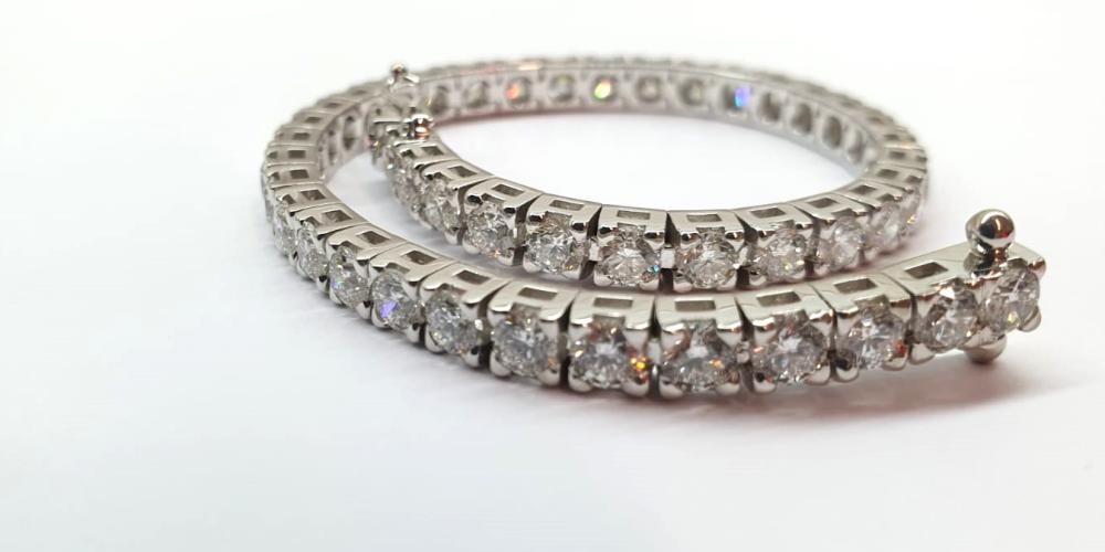 Bracelet rivière de diamants or blanc