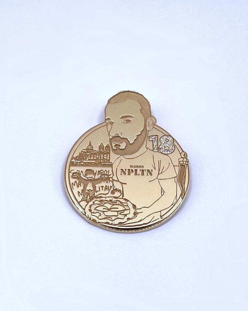 Pendentif or jaune et diamants, pizzeria Maison NPLTN