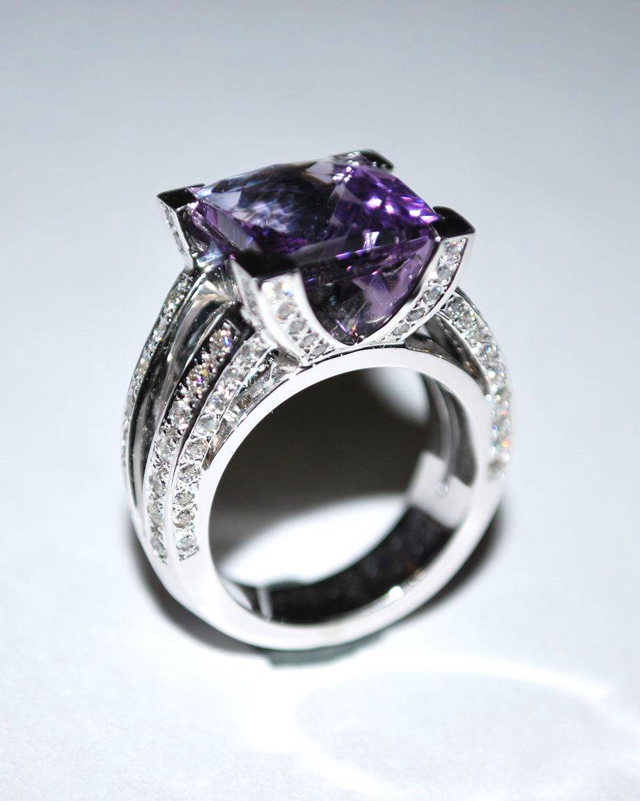 Bague or blanc améthyste taille princesse diamants_1