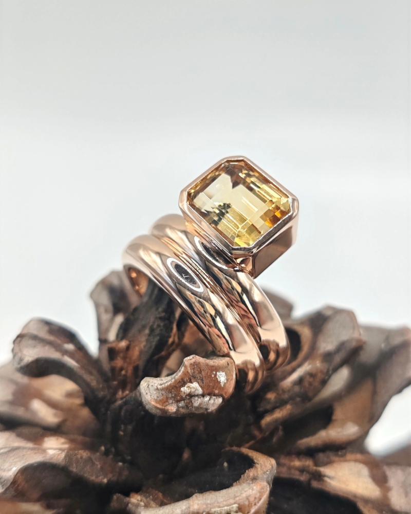Bague or rose citrine