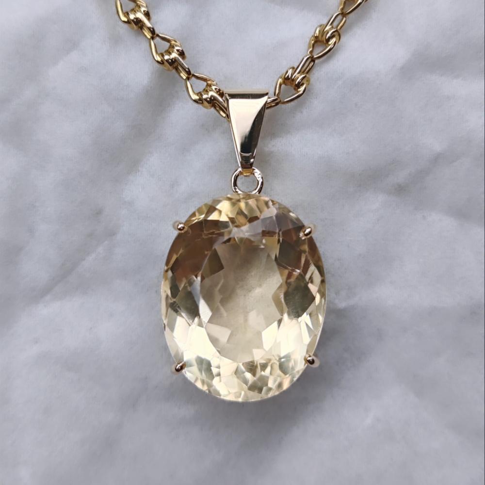 Pendentif citrine ovale or jaune