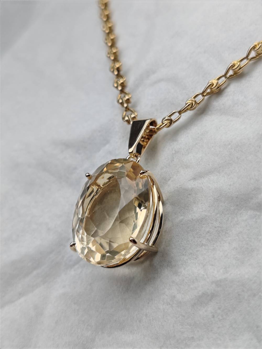 Pendentif citrine or jaune